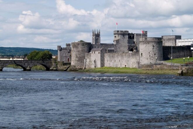 Cliffs of Moher and Blarney 2-Day Tour From Dublin - Inclusions and Accommodation
