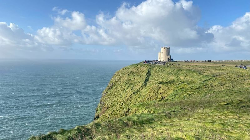 Cliffs of Moher and Burren Day Trip, Including Dunguaire Castle, Ail - Lunch and Doolin on the return
