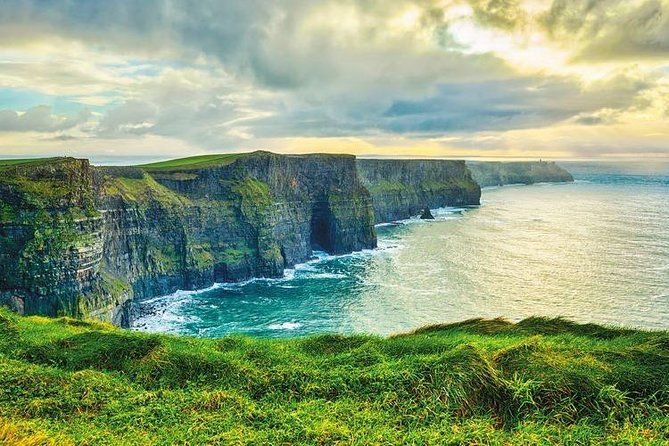 Cliffs of Moher Luxury Private Day Tour - Itinerary Overview