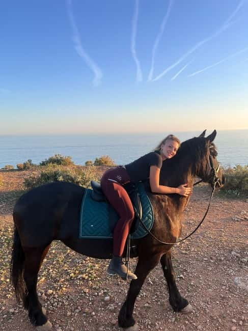 Cliffside Horseback Riding in the Algarve - Good To Know