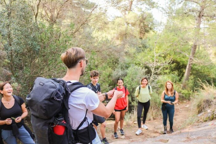 Climb the La Concha: Guided Private Hiking Trip - About the Guide