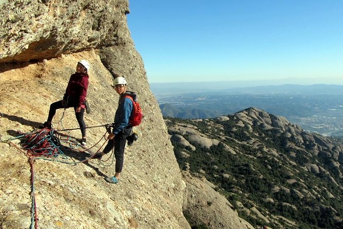 Climbing in Montserrat Mountain - Start Time and End Point