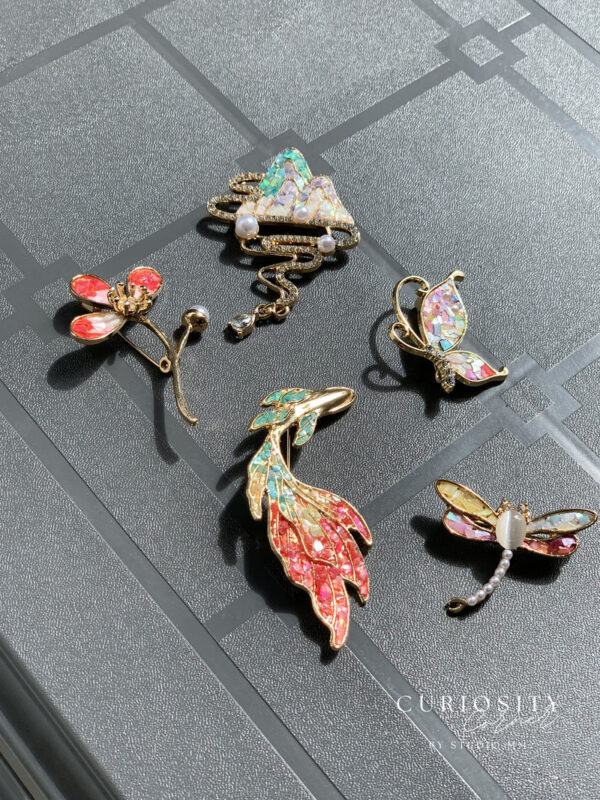 Cloisonné Enamel Jewelry Workshop - Choosing the Accessory You’ll Take Home