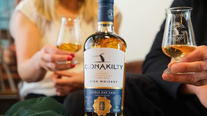 Clonakilty Distillery: Tour & Classic Whiskey Tasting - Guided Tour and Whiskey Tasting