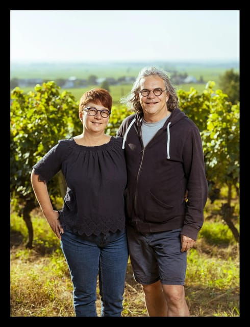 Clos Des Quarterons: Chai Doeuvres Wine & Street Art - Booking Your Visit
