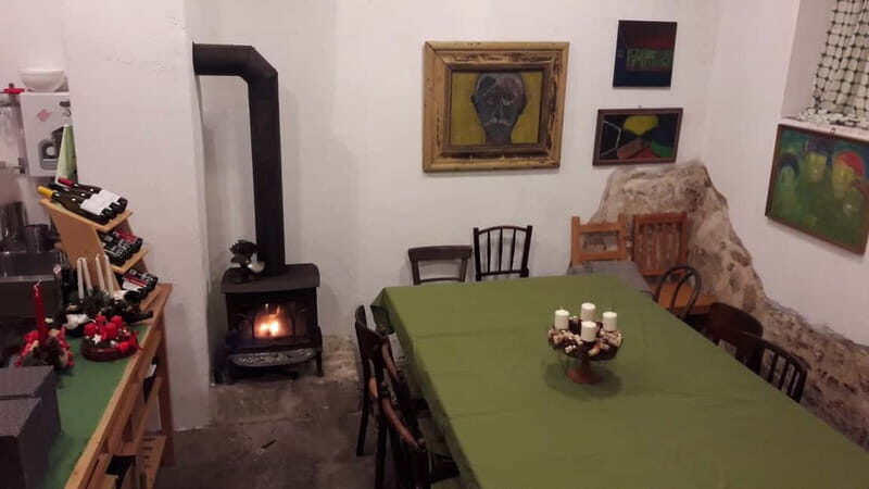 Close to Budapest:Wine Tasting in a Small Cozy Family Winery - Good To Know