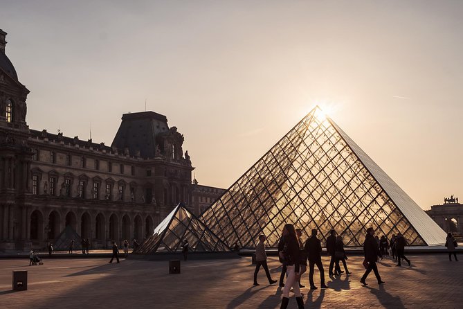 Closing Time At The Louvre: The Mona Lisa At Her Most Peaceful - Overview of the Closing Time Experience