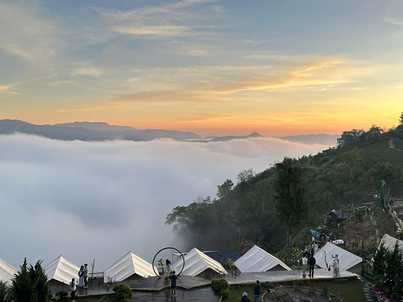 Cloud Hunting and The Glow of Dawn Tour in Da Lat - Who should book this tour?