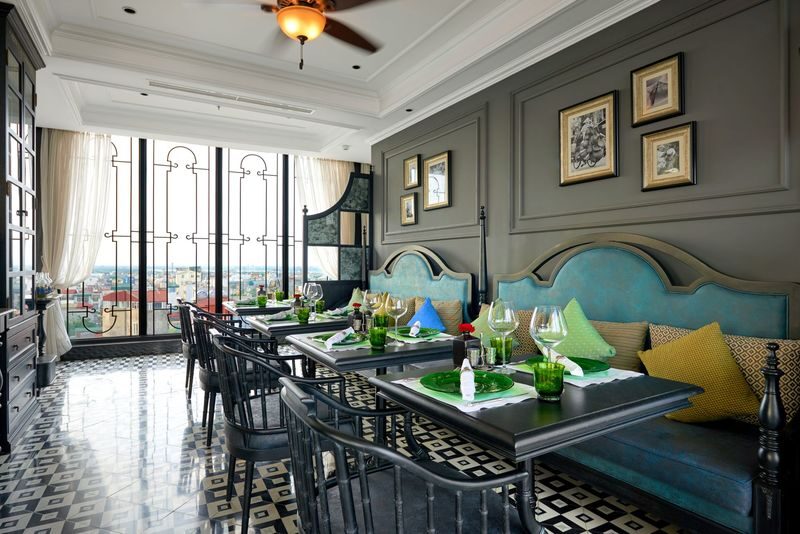 Cloud Nine Fine Dining in Hanoi: Skyline Views & Vietnamese Cuisine - Who should choose Cloud Nine?
