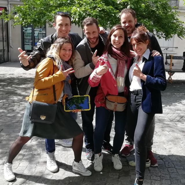 Cluez - Digital Treasure Hunt in the Marais - Participants & Date Selection