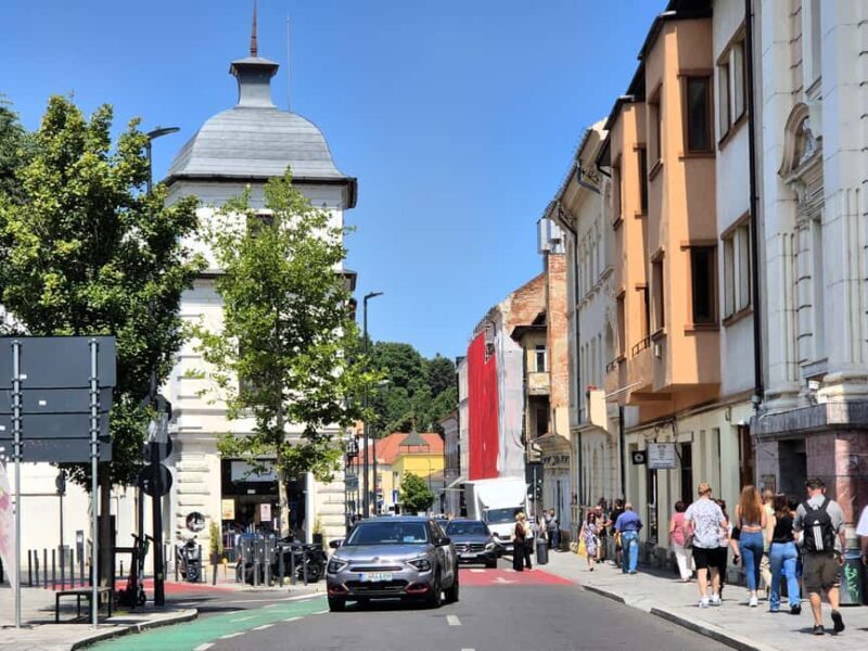 Cluj Insight: Walking tour with a travel writer & historian - Exploring Cluj-Napoca in Depth