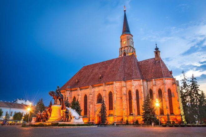 Cluj-Napoca: Old Town Walking Tour With a Local Guide - Highlights of the Experience