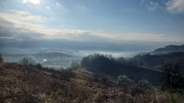 Cluj to Rosia: Day Trip to Ferrata and Pittoresque Country - Safety and Recommendations