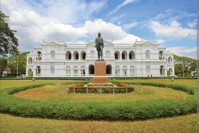 CMB Airport Express - Private Transfer to Negombo or Colombo - FAQ