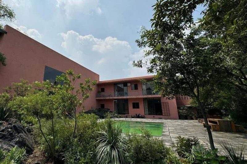 CMDX: Luis Barragan Legacy Exclusive Tour at Casa Pedregal - Good To Know