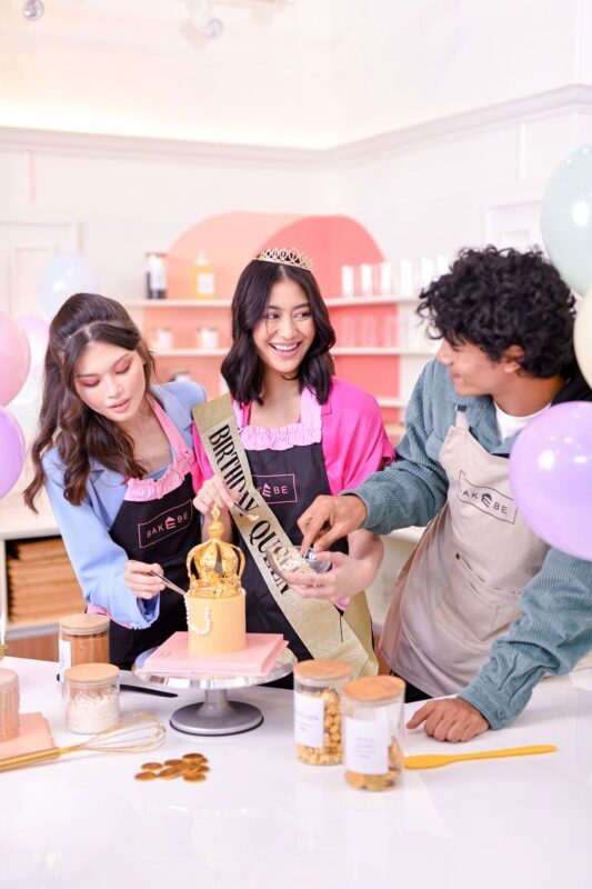 Co-baking Space in SMaison by Bakebe - What the price buys you