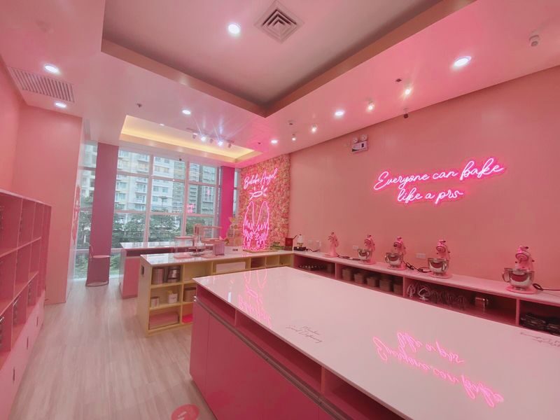 Co-baking Space in SM Aura by Bakebe - Who should book Bakebe SM Aura?