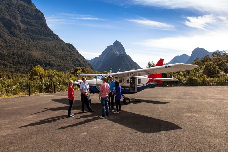 Coach Cruise Fly Milford Sound from Queenstown - Does the price fit the experience?
