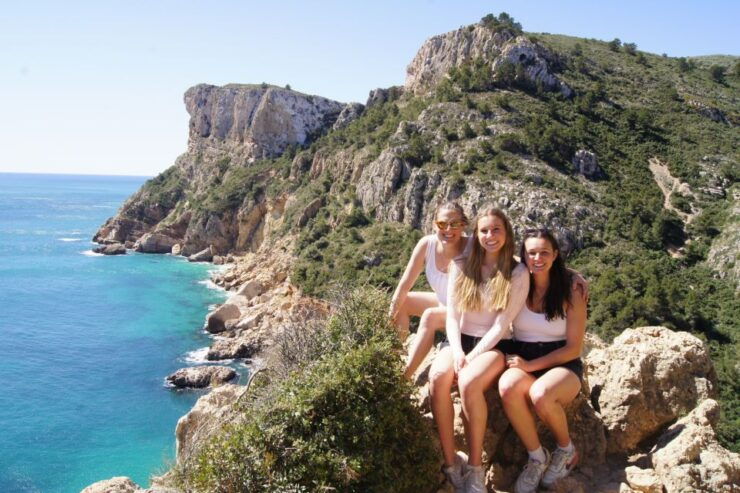 Coastal Cliffs & Beaches: Private Full Day Tour - Experience Highlights and Lunch Details