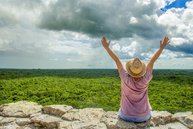 Cobá Tour and Akumal Sea Turtles Snorkeling With Lunch - Climbing the Pyramid at Cobá