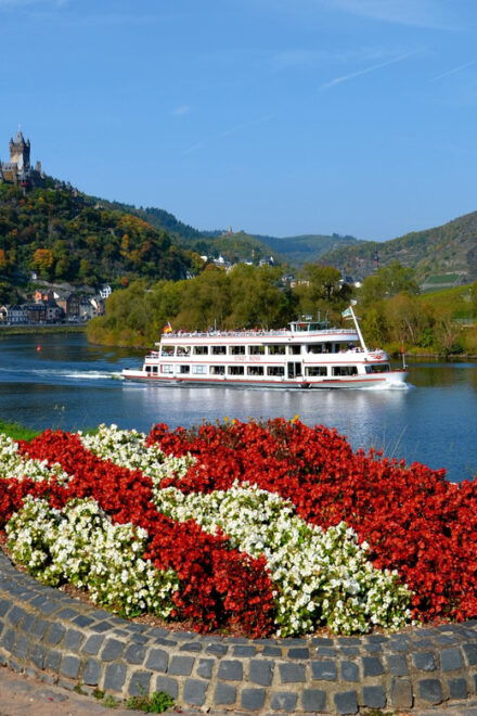 Cochem: Panorama Boat Tour 1 Hour to Ernst and Back - The Sum Up