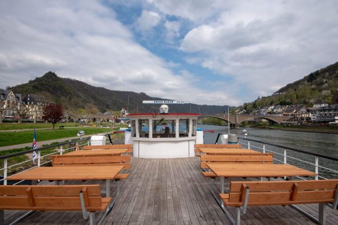 Cochem: Panoramic Cruise on the Moselle River - Scenic Views and Audio Commentary