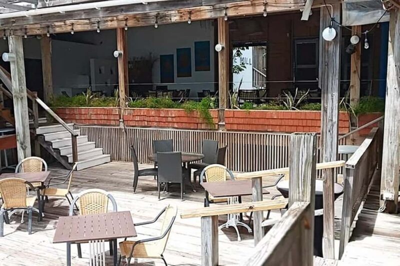 Cockleshell Beach Excursion - Cockleshell Beach: The Main Attraction