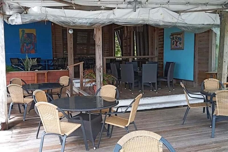 Cockleshell Beach Excursion - What You’ll Experience