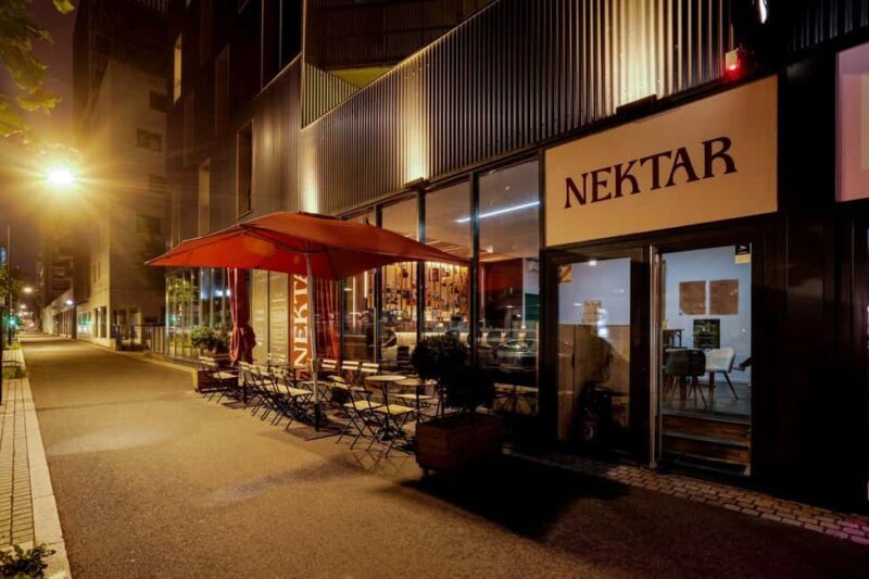 Cocktail classes with a professional (hands-on workshop) - Who Should Consider This Experience?