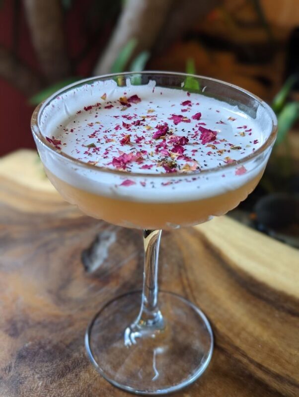 Cocktail Making Experience at The Sundowner - Mocktail choices and who can take part