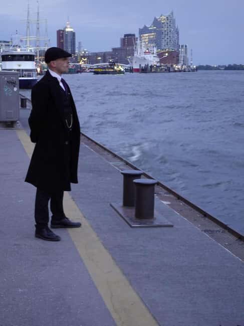 Cocktails, guns, cavaliers an evening with the Peaky Blinders. - Exploring the Itinerary in Depth