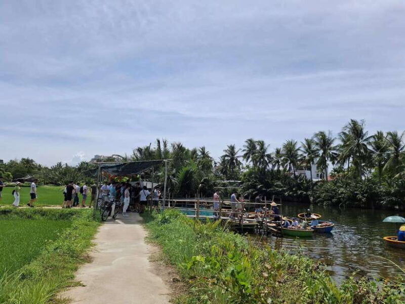 Coconut Boat Rowing in Thanh Dong Village - Good To Know