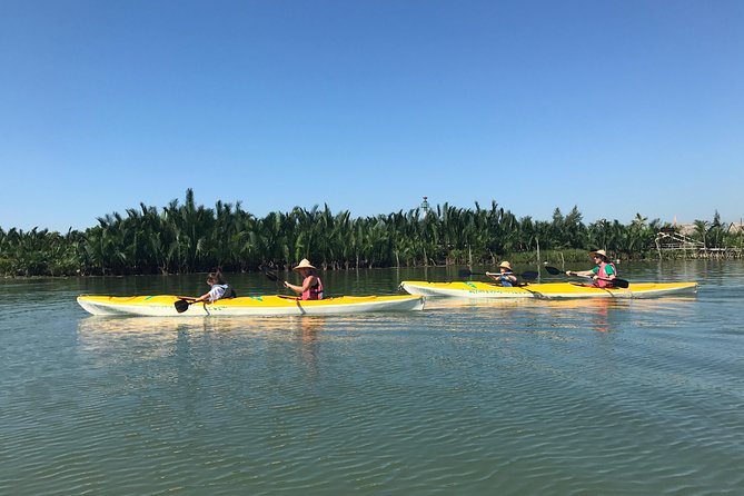 Cocopalm Forest To A Craft Village - Taking in Craftsmanship