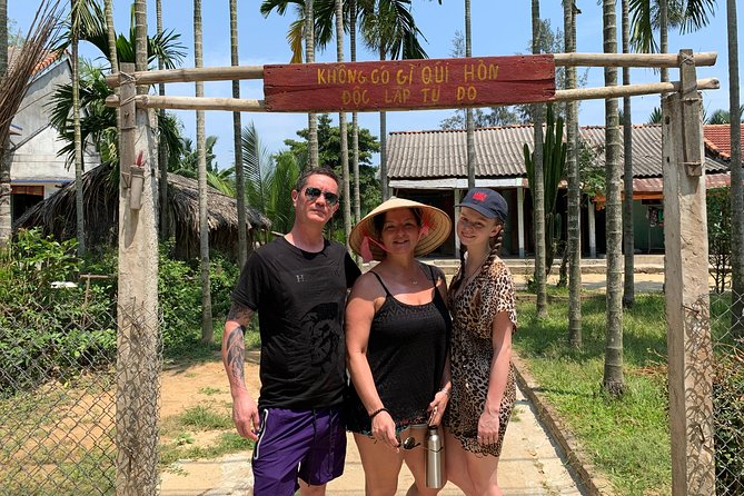 Cocopalm Forest To A Craft Village - Common Questions