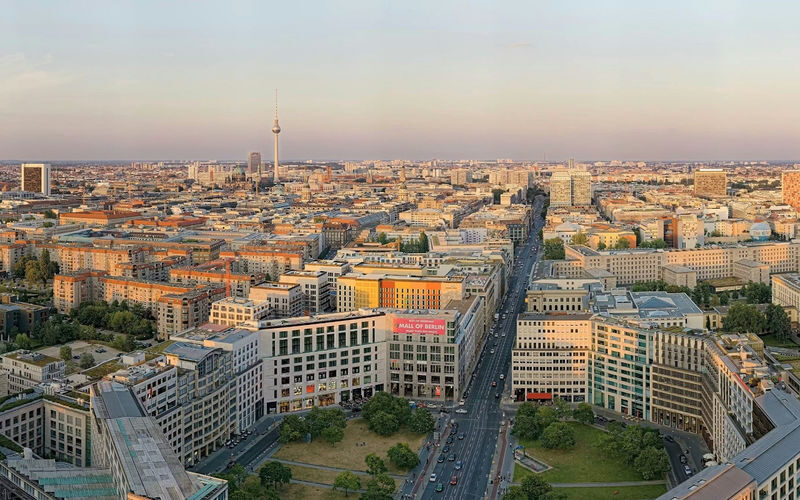 Coffee & Cake Dining Experience at Panoramapunkt Berlin - The fast ride to the 24th floor