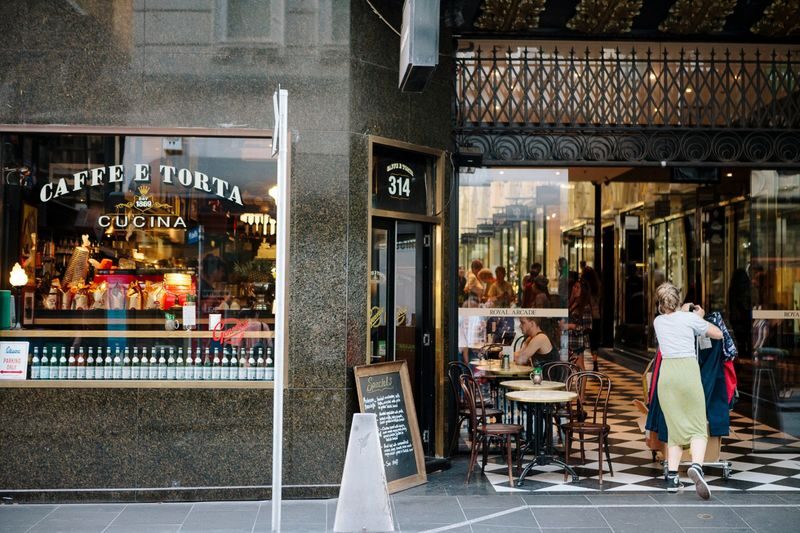 Coffee Lovers Walking Guided Tour in Melbourne - Four Cups, Four Cafe Stops