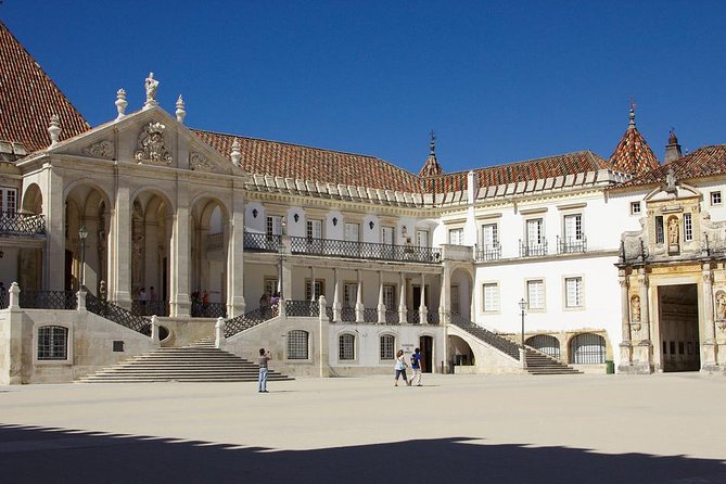 Coimbra and Aveiro Full Day Private Tour From Lisbon - Itinerary Highlights