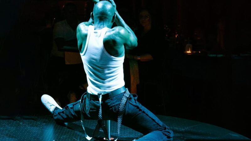Coimbra: Erotic Cabaret Show and Dinner - Good To Know
