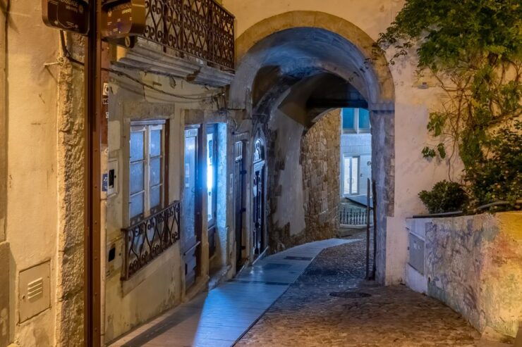 Coimbra: First Discovery Walk and Reading Walking Tour - Good To Know