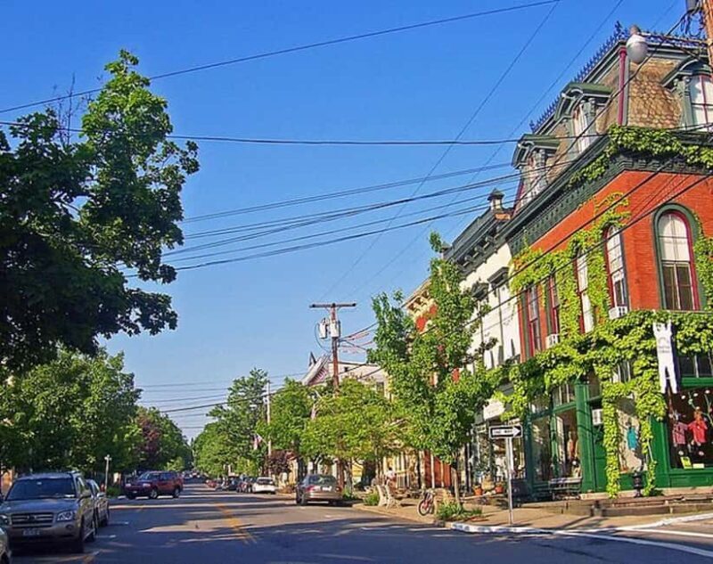 Cold Spring Town&Woodbury Outlets 1-day Tour From NY - The Sum Up