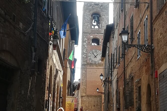 Colle Val D'elsa From 200 to 2000 - The Sum Up