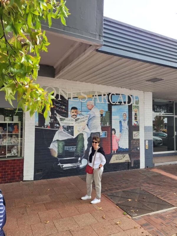 Collie: Mural Town Tour - What to Expect on the Mural Town Tour
