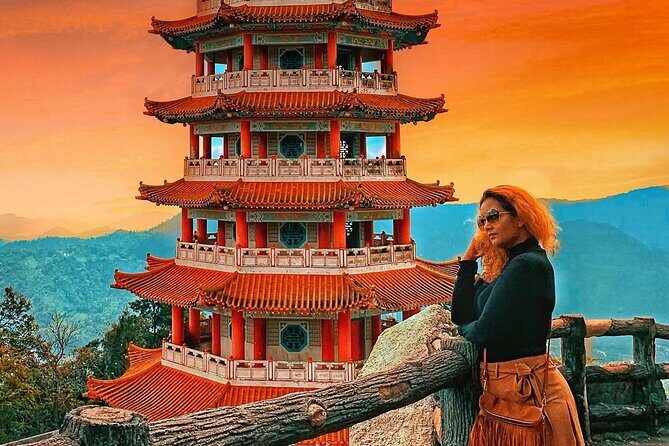 Colmar Tropicale French Village and Chin Swee Cave Private Tour - A Deep Dive Into the Itinerary