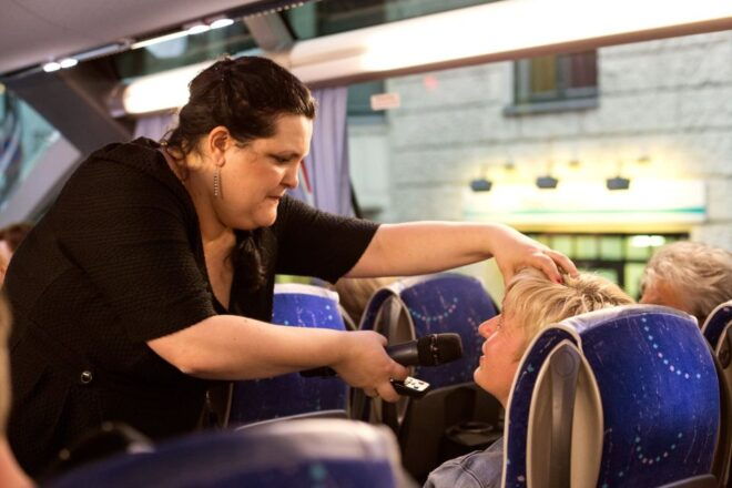Cologne: 1.5-Hour Comedy Bus Tour - Review 2: Fun and Entertaining Experience