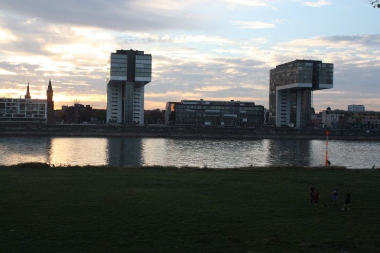 Cologne: 90-Minute Rheinauhafen Walking Tour - Tour Overview