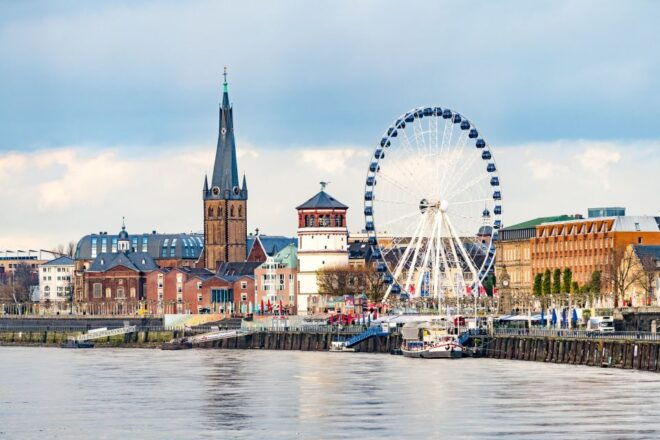 Cologne: Dusseldorf Half-Day Private Tour - Explore the Rhine Promenade