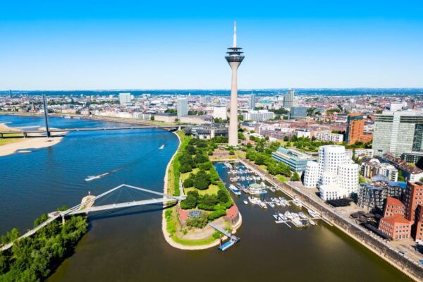 Cologne: Dusseldorf Half-Day Private Tour - The Sum Up