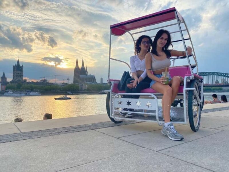 Cologne: E-Rickshaw Sightseeing Tour - City Tour - City Tour - Bike Taxi - What to Expect from the Cologne E-Rickshaw Tour