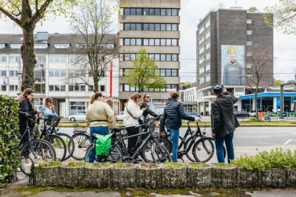 Cologne: Ehrenfeld Street Art Bike Tour - Choose Between Private or Shared Group Tours