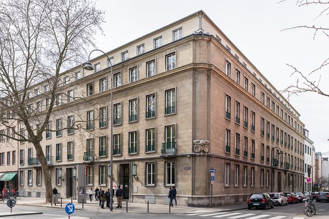 Cologne: EL-DE Haus and Old Town Private Guided Tour - What To Expect